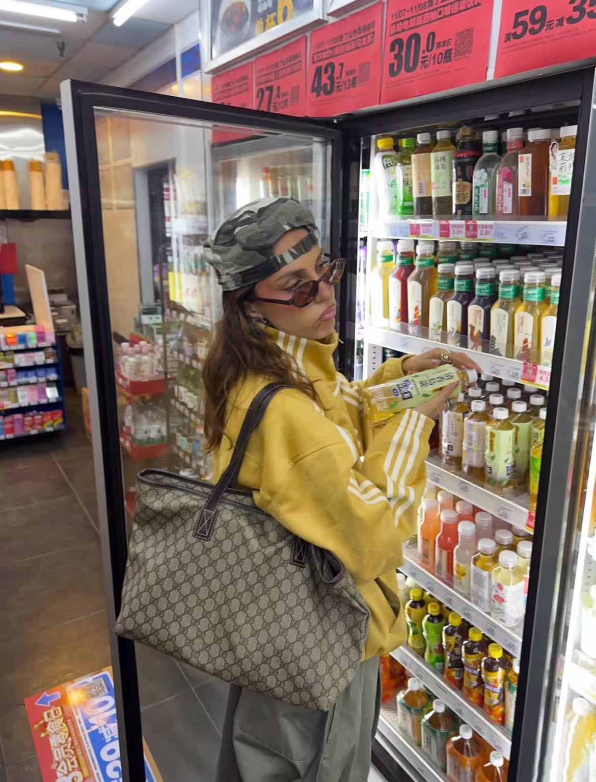 Men's and women's stand-up collar jackets